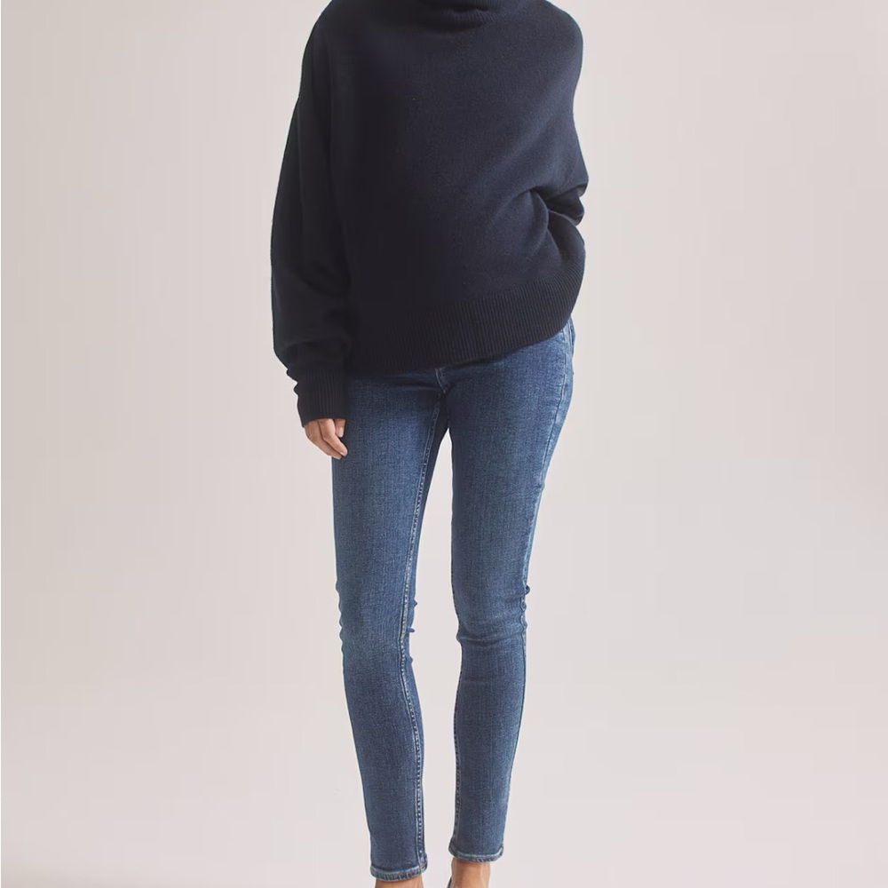 H&M Maternity Jeans - Worn once!